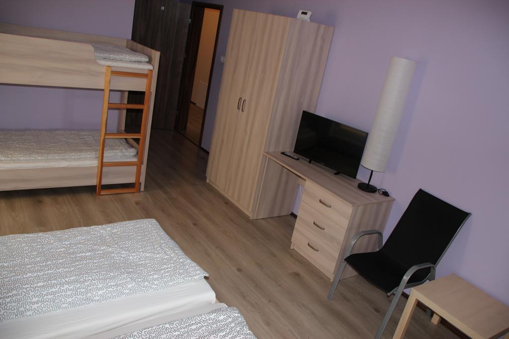 Dom Nad Krzywym - Prywatna Plaza, 2 Boiska, Sauna, Plac Zabaw Krzywe  ภายนอก รูปภาพ