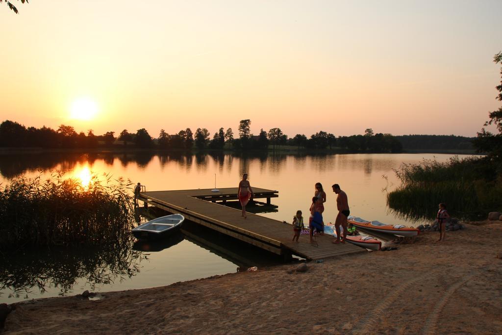 Dom Nad Krzywym - Prywatna Plaza, 2 Boiska, Sauna, Plac Zabaw Krzywe  ภายนอก รูปภาพ